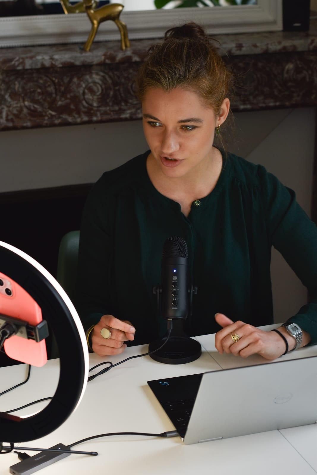 Manon Meerschaut, Conférencière Santé & QVCT